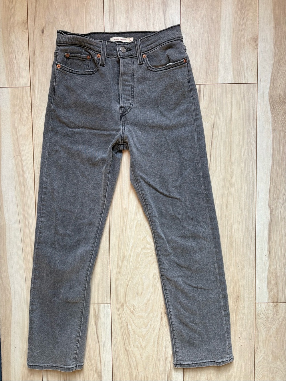 Levi’s Wedgie Straight Jeans 27 Gray High Rise Vintage Fit Distressed Women - Picture 2 of 5